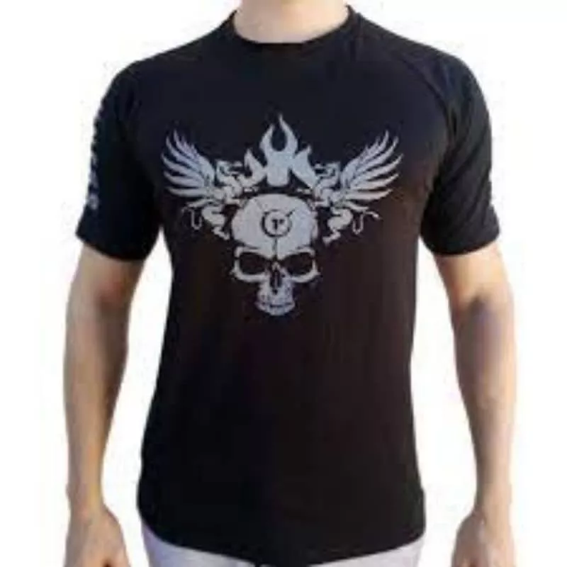 camiseta-preta-darkness-integralmedica-sao-paulo-brasil